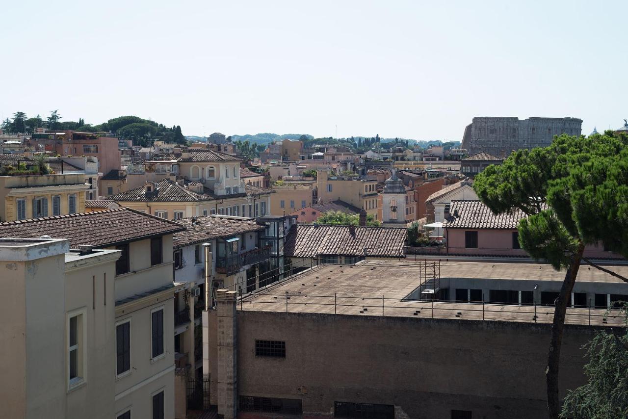 Colosseum Roomy Apartamento *